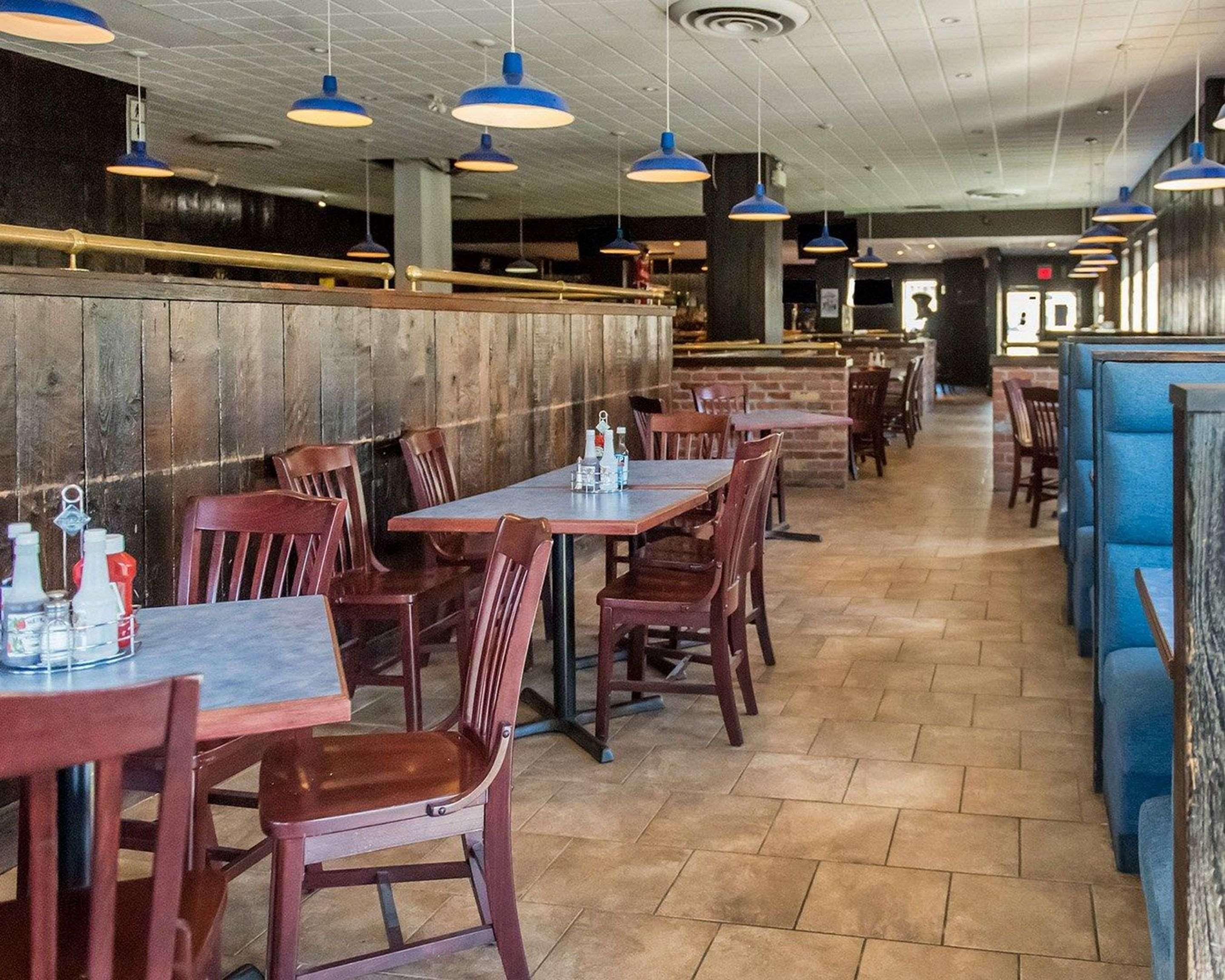 Econo Lodge Smiths Falls Zewnętrze zdjęcie