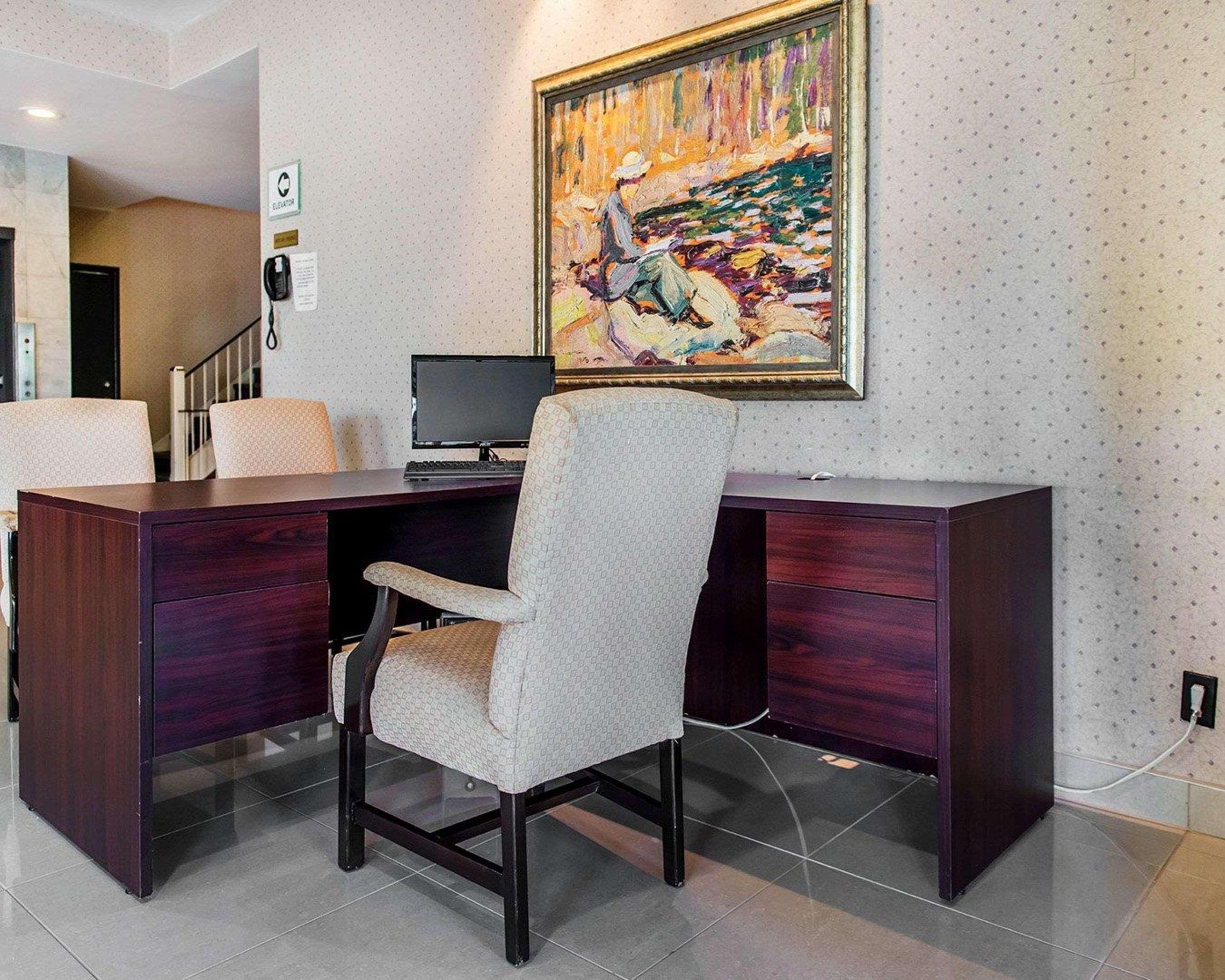 Econo Lodge Smiths Falls Zewnętrze zdjęcie