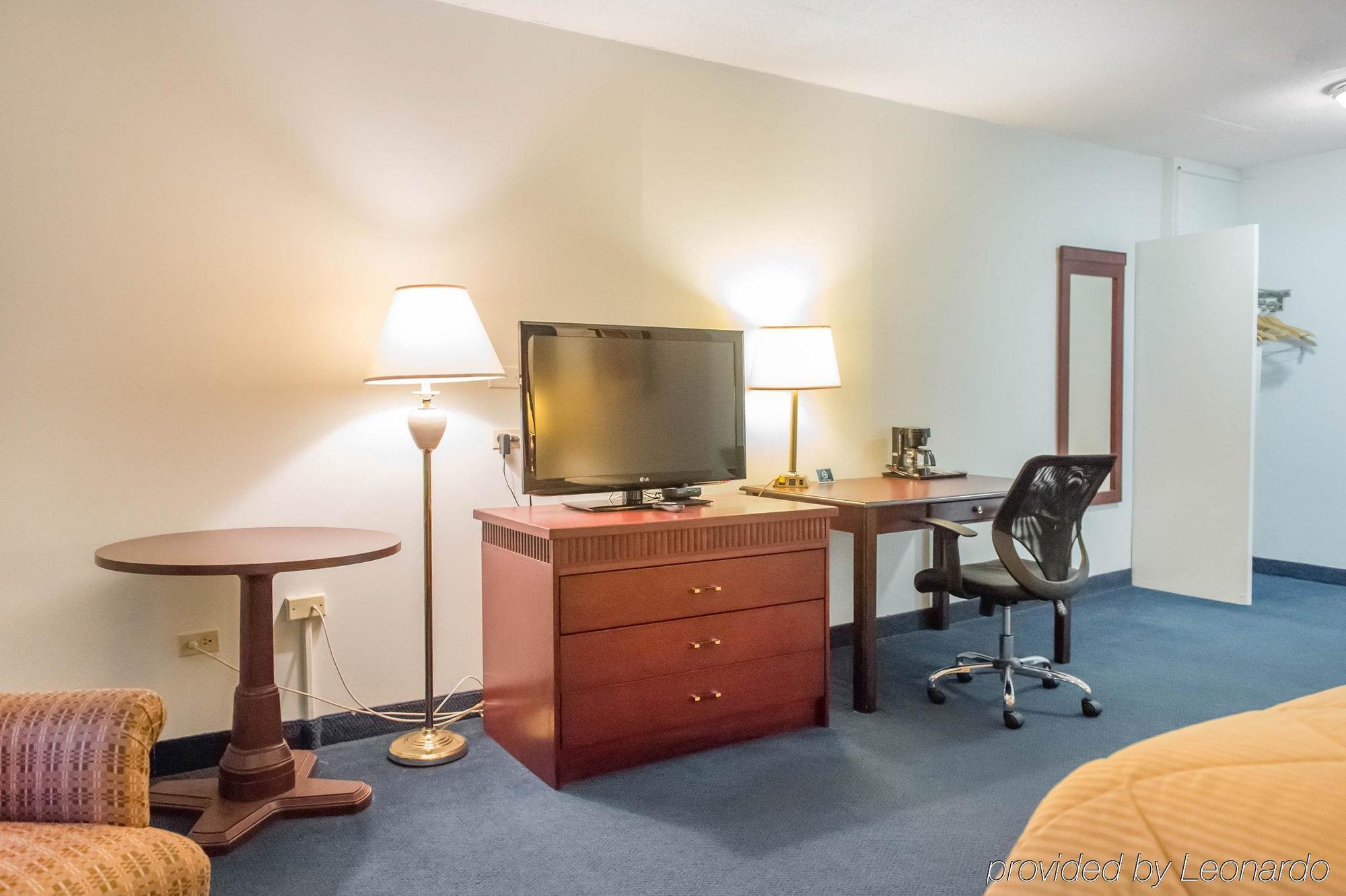 Econo Lodge Smiths Falls Zewnętrze zdjęcie
