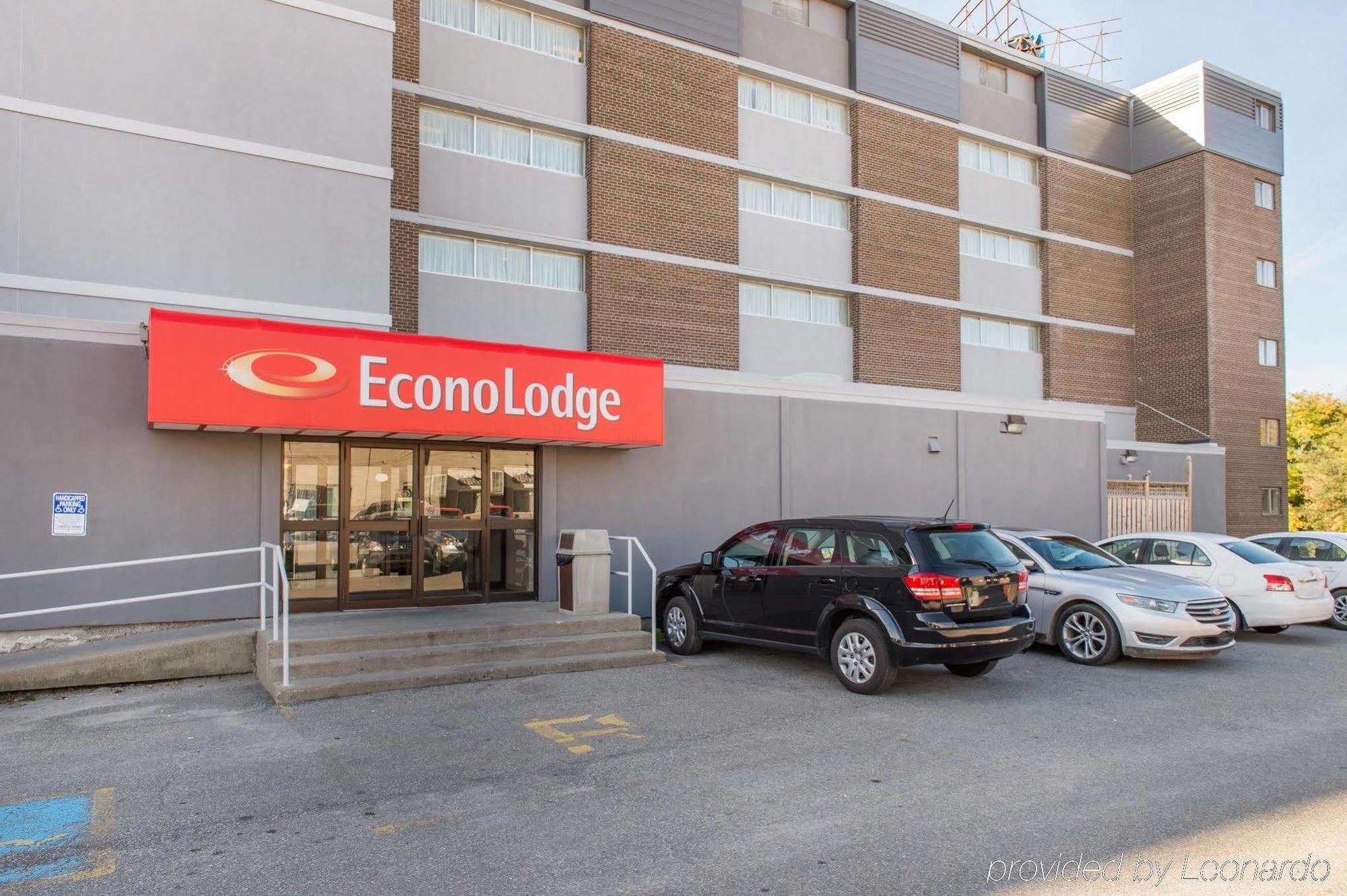 Econo Lodge Smiths Falls Zewnętrze zdjęcie