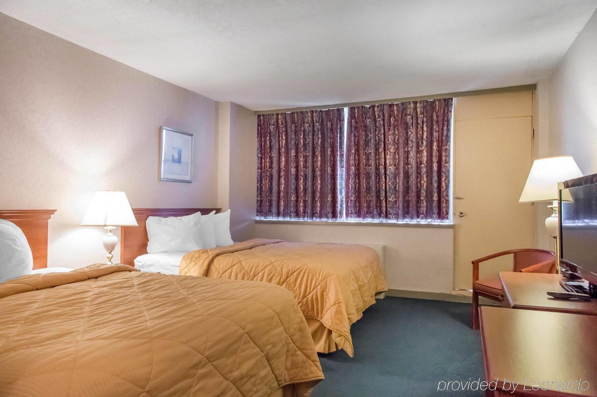 Econo Lodge Smiths Falls Zewnętrze zdjęcie