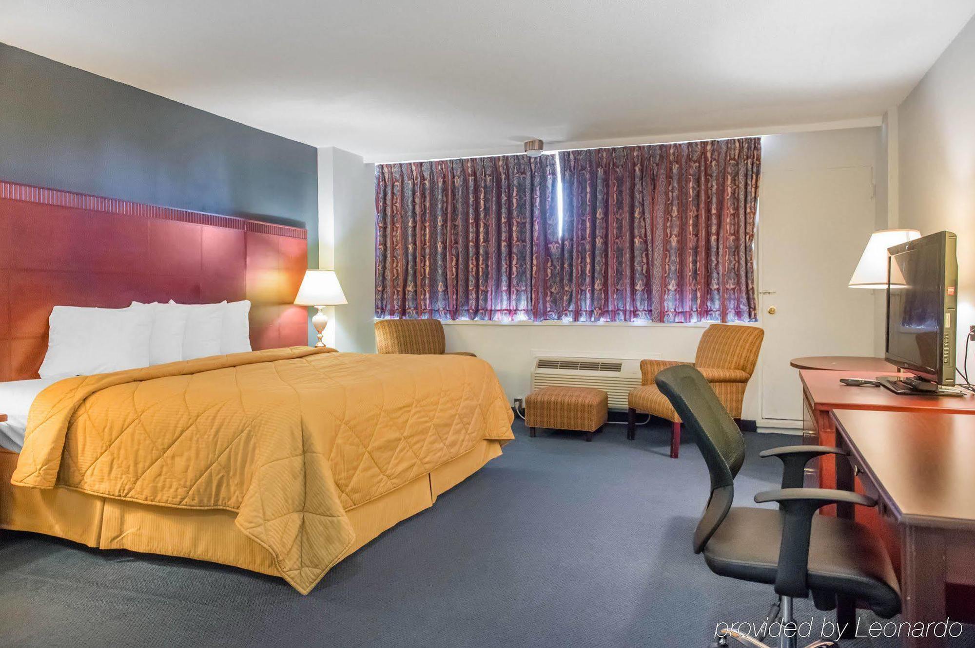 Econo Lodge Smiths Falls Zewnętrze zdjęcie