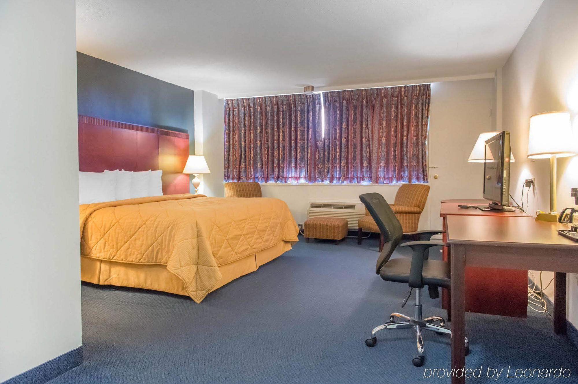 Econo Lodge Smiths Falls Zewnętrze zdjęcie